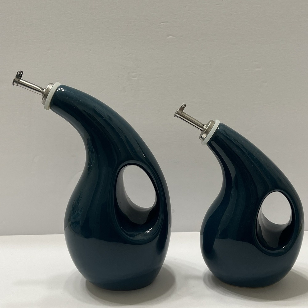 Rachel Ray Glazed Teal Ceramic EVOO Vinegar & Oil Dispensing Bottle Handle Spout